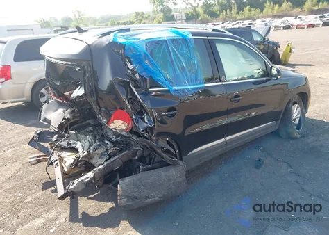 2017 Volkswagen Tiguan Wolfsburg from USA, damaged, VIN WVGSV7AX8HK028638